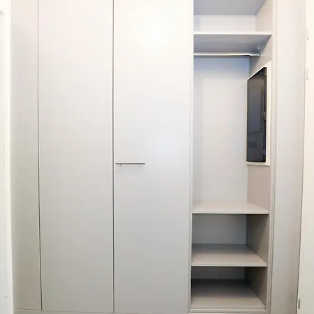 Steps From Sihlcity Free Parking Dining And Transit Apartment Zürich
