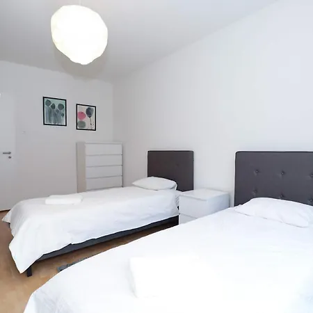 Airy Near Uetliberg Nature Apartment
