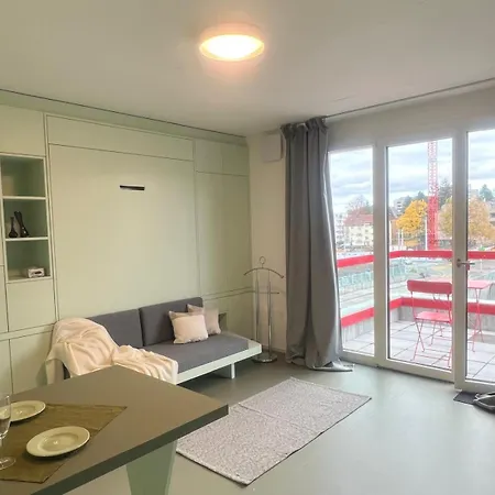 Urban Premium Living Apartment *