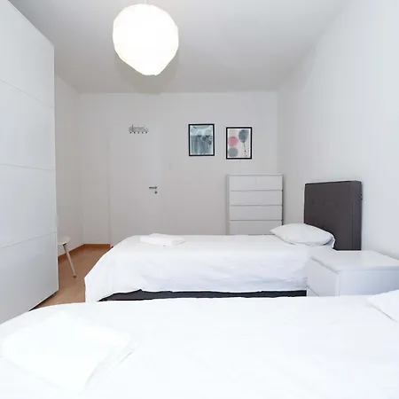 Apartment Airy Near Uetliberg Nature Zurich