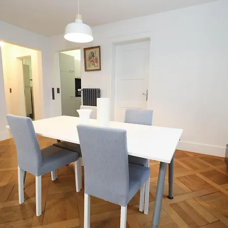 Apartment Steps From Sihlcity Free Parking Dining And Transit