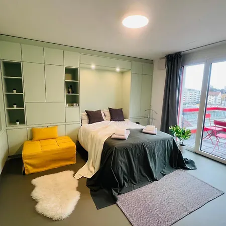 Modern Living, Luxe * Zurich