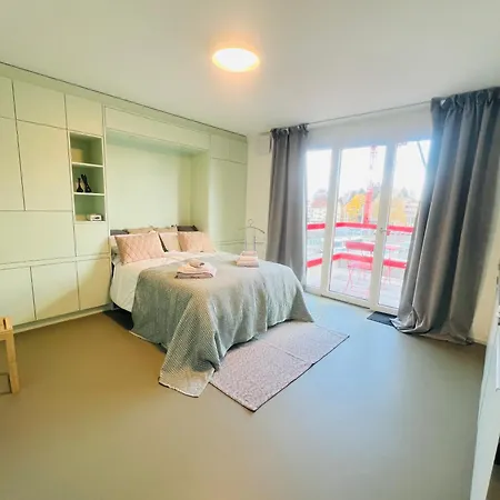 Modern Living, Luxe * Zurich