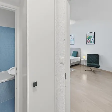 Apartment Terrific In The Centre - Art 2 *