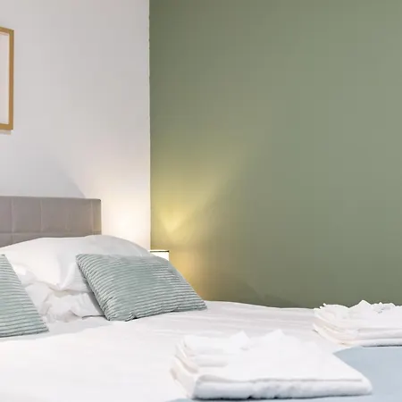 Stayy Nº7 & - Premium 24h Self Check-in Zürich