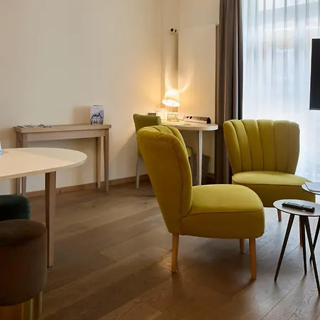 Platzhirsch - Downtown Boutique & Sushi Lounge Hotel 3*