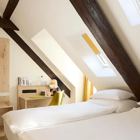 Hotel Platzhirsch - Downtown Boutique & Sushi Lounge