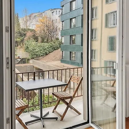 2br Near - Stardust 11 Zürich