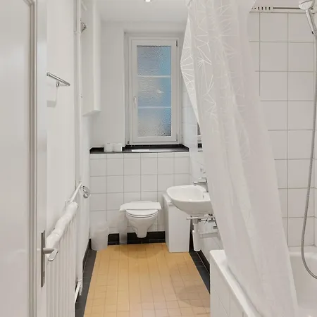 2br Near - Stardust 11 Apartment Zürich