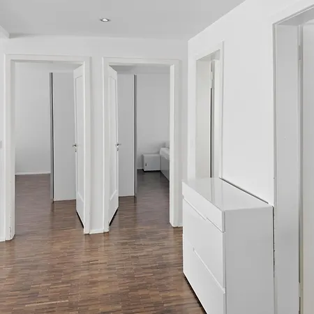 Amazing 2br Near - Flower 33 Apartment *