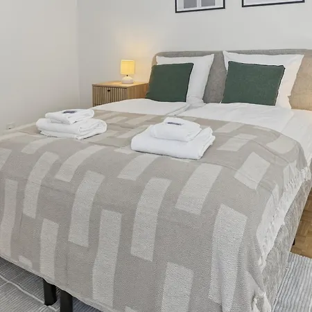 Apartment Charming In The Centre - Art 21