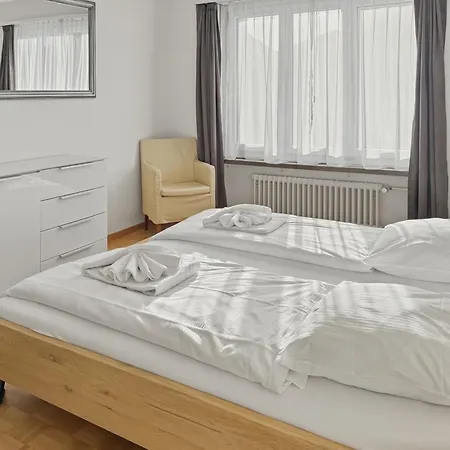 Very 1br Flat With Sunny Balcony - Sky4 Apartment