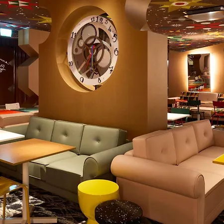 Mama Shelter Hotel