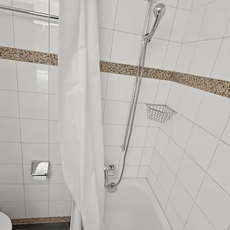 Charming In The Old Town - Uz15 Apartment