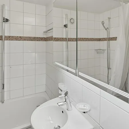 Apartment Charming In The Old Town - Uz15