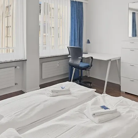 2br Near - Flower 23 Zurich