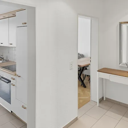 Executive 1br Flat, Center - Hammer 2 Apartment
