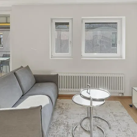 1br With Balcony - West 13 Apartment *