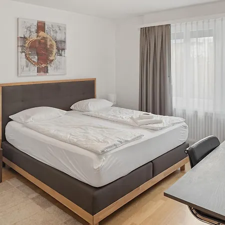 2br Near The And Center - Dahlia 6 * Zurich