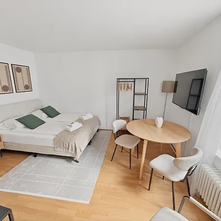 Cozy In The Heart Of - Stork 32 Apartment *