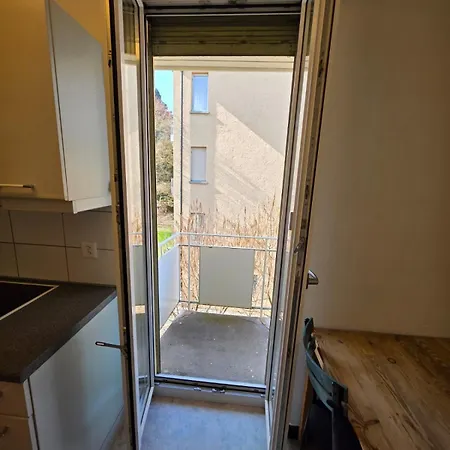 Large Flats, Center - Sch Apartment