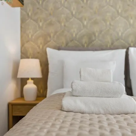 Oldtown Penthouse Maisonette Ac Privaterooftop