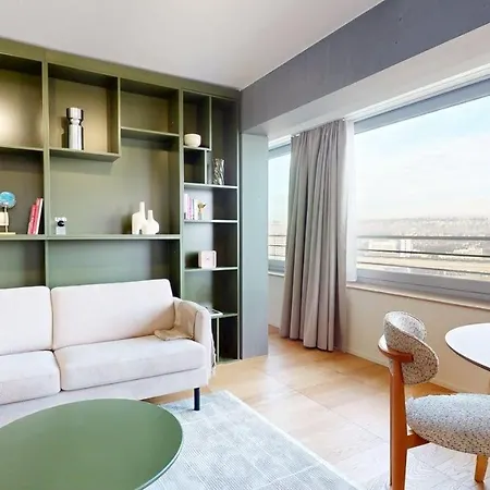 Alto-tower - Self Check In Apartment *