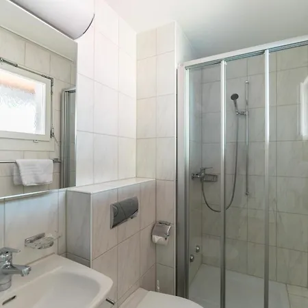 Apartment Executive 2br Flat In The Centre - Mainau 9 Zürich