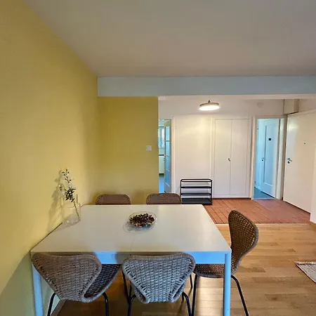 Cozy On Brahmstrasse In Apartment