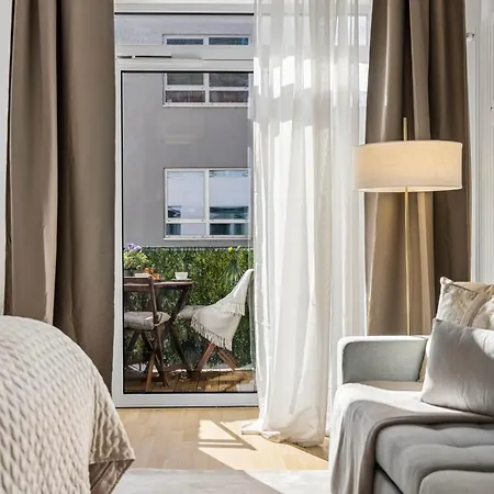 Oldtown Penthouse Maisonette Ac Privaterooftop Apartment *