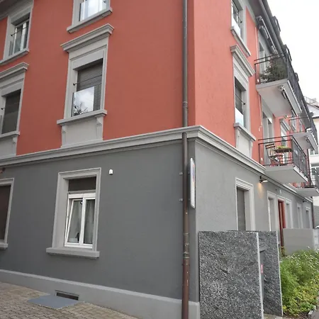 Main Station - Color 1 Apartment *
