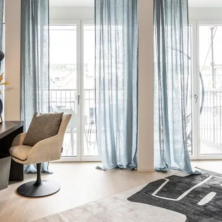 Cosmopolitan Seefeld Apartment *