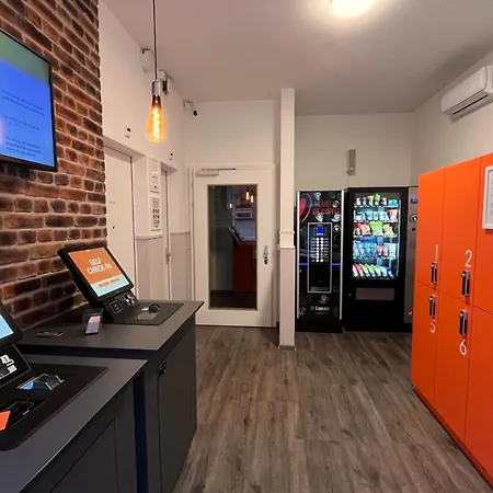 Easyhotel Limmatplatz Hotel