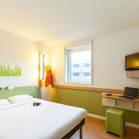Ibis Budget West * Zurich