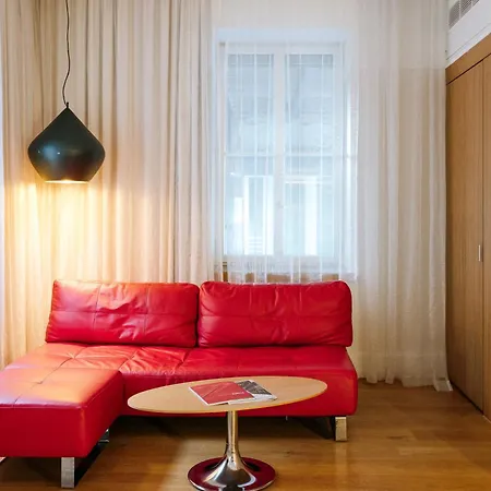 B2 Hotel