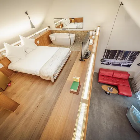 B2 4* Zurich