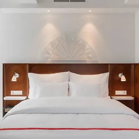 Hotel Ruby Mimi By Ihg 4*
