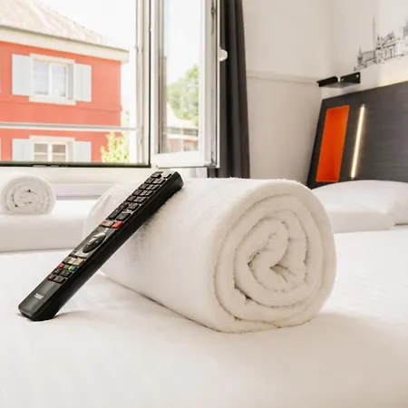 Easyhotel Limmatplatz Hotel 2*