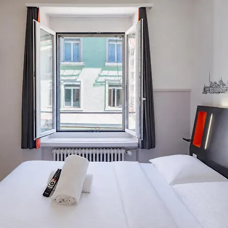 Hotel Easyhotel Limmatplatz Zürich