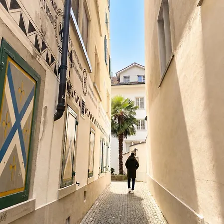 Goethe House In Old Town Apartment *