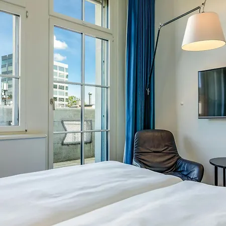 One Hotel