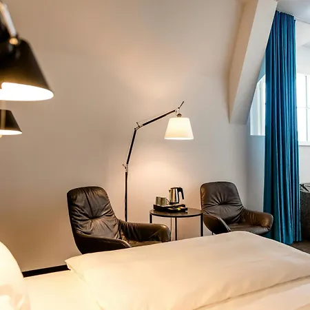 Hotel One