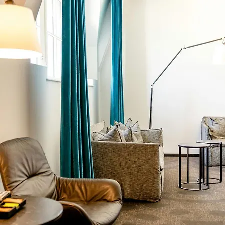 One Hotel 3*