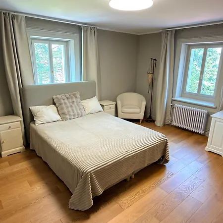 Private In Villa Zurich