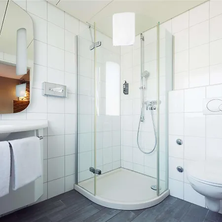 Hotel Ibis Messe Airport Zürich