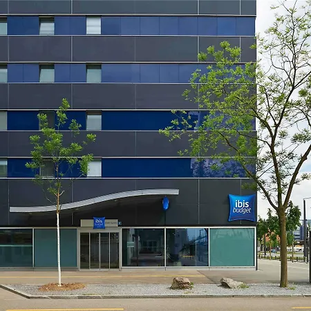 Hotel Ibis Budget West *