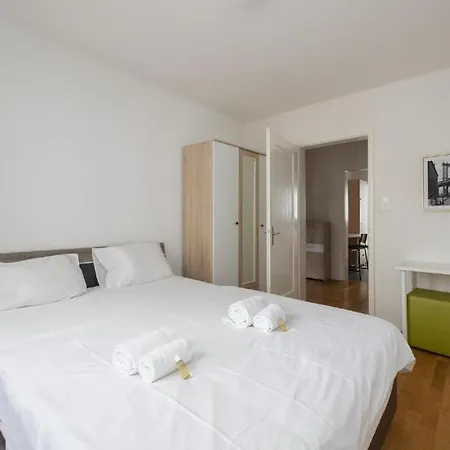 Apartment Delta - Baumackerstrasse - Self Check-in