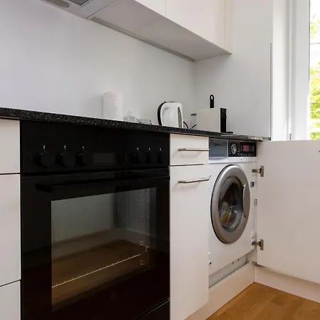 Apartment Kaya 2a - Downtown 2br With Balcony Zurich