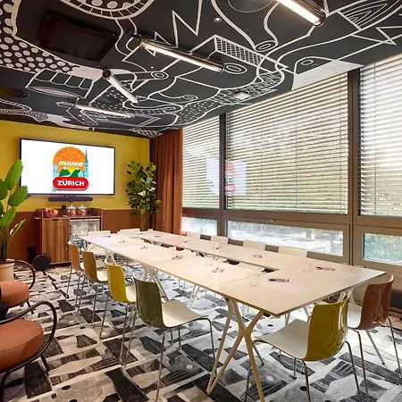 Mama Shelter Hotel
