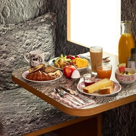 Hotel Mama Shelter
